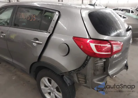 2013 Kia Sportage Lx z USA, uszkodzony, nr VIN KNDPBCA24D7405480